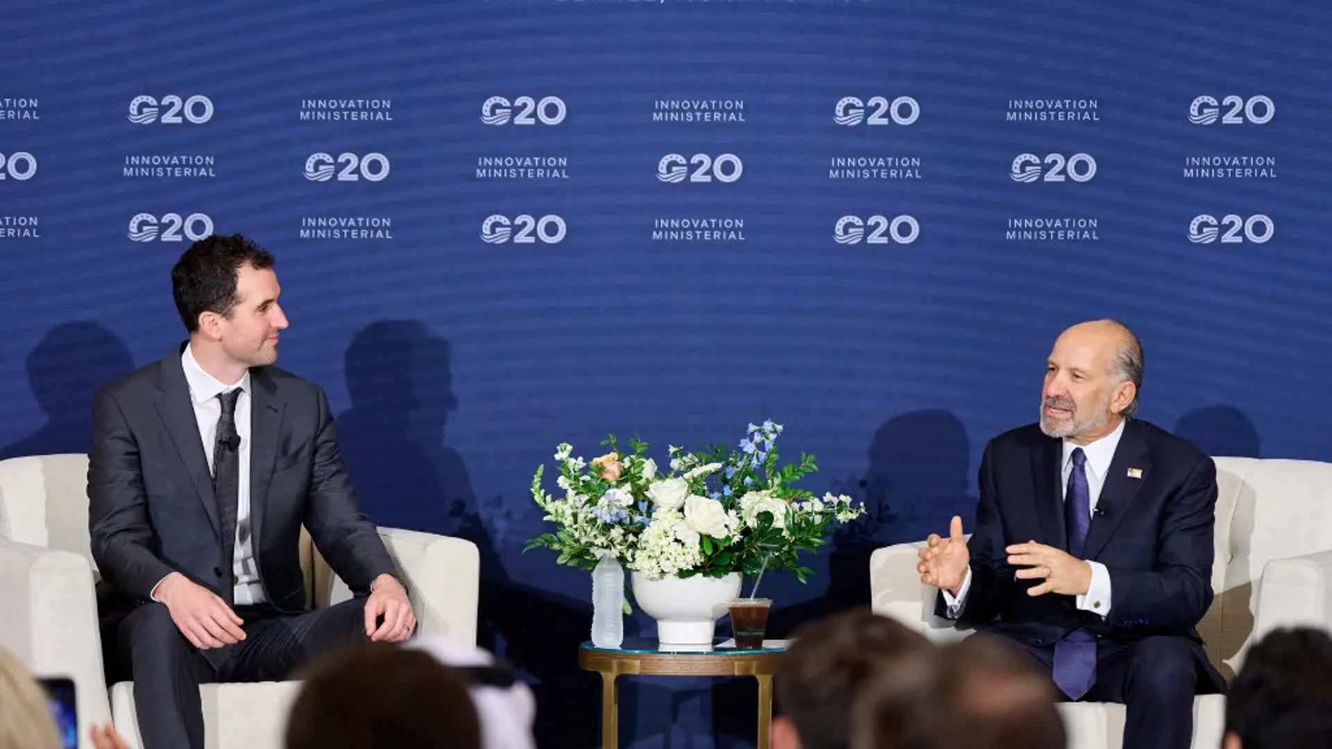Хауърд Лътник и Том Браун по време на G20 Innovation Ministerial в Chapel Hill, Северна Каролина, 2 септември 2026 г.